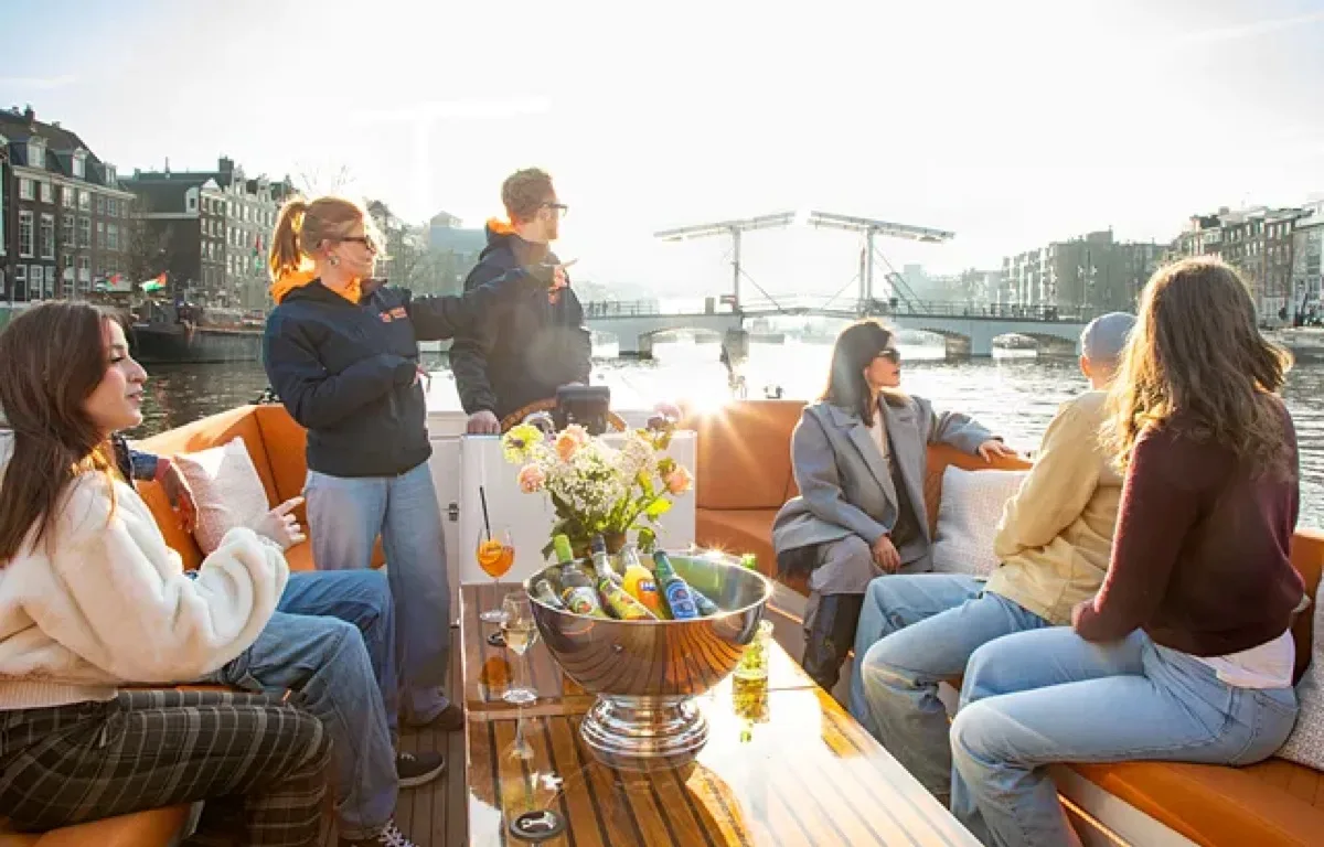 Rondvaart per open boot, Amsterdam