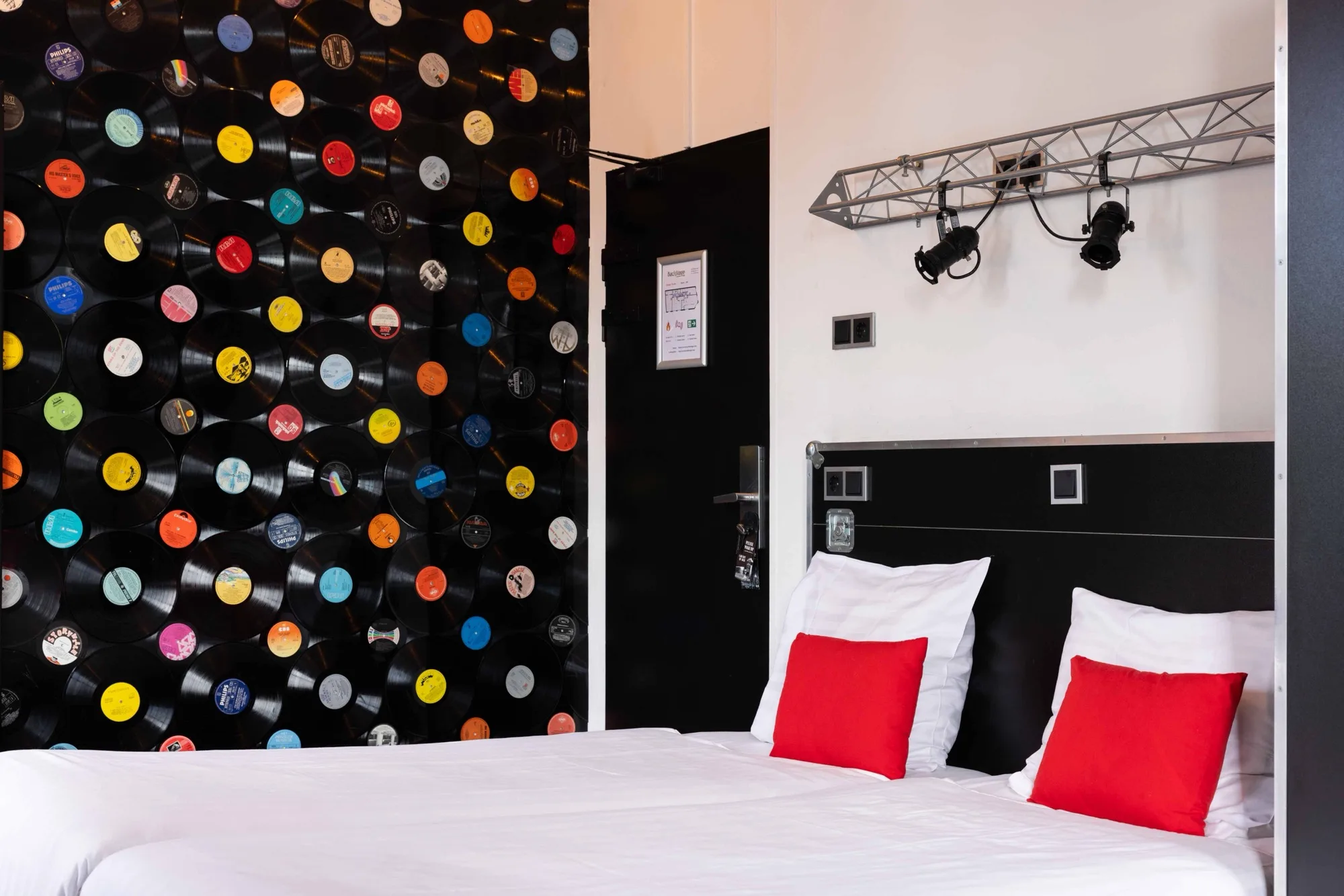 Backstage Hotel Amsterdam room photo